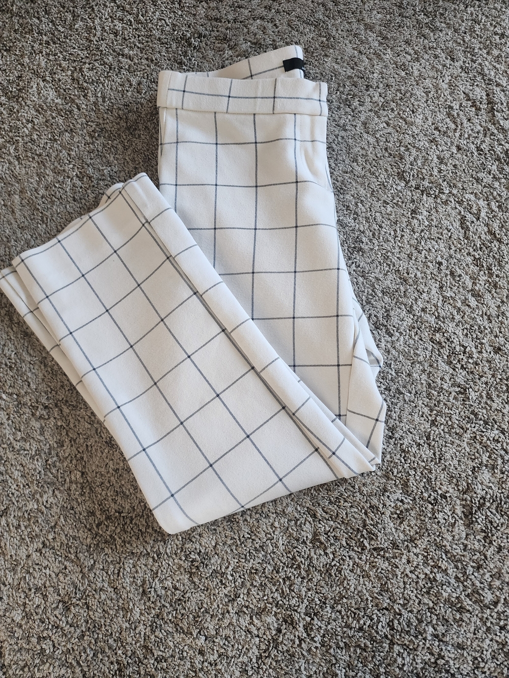 Amanda + Chelsea White Windowpane Slim Ankle Pants Size 2